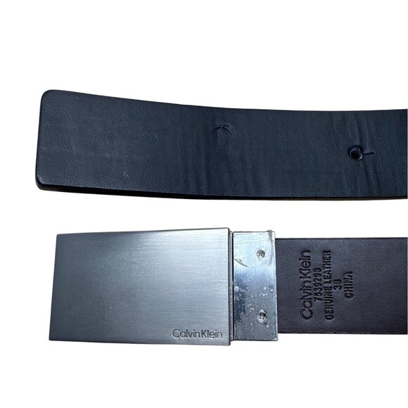 Calvin Klein Mens Reversible Leather Belt With Brushed Silver Buckle Size 41 - Picture 2 of 8